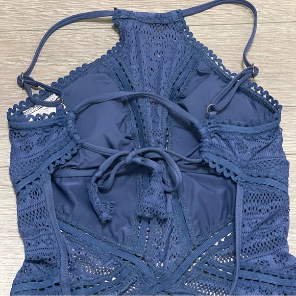 Becca by Rebecca Virture Women's Illusion HIgh Neck Swimsuit Navy Blue Sz M - Picture 8 of 9